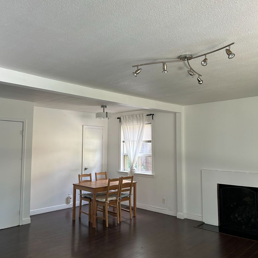 For Lease - 93 Cartier Crescent Unit# Main, Richmond Hill, Ontario - Photo 1