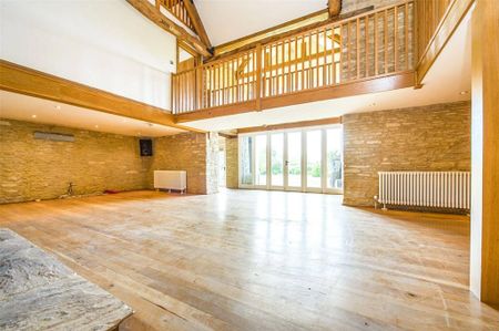 6 bedroom detached house to rent - Photo 4