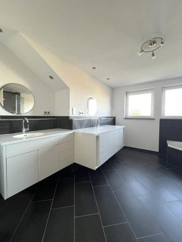 Lichtdurchflutetes Galerie-Refugium mit großzügigem Wohngefühl und Stil - Photo 4