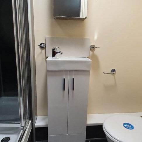 Studio to rent - Photo 1