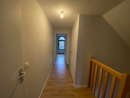 Rue Bayard au Chesnay - appartement en duplex de 102,84 m² - Photo 2