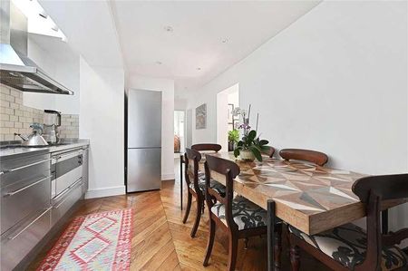 Pembridge Villas, London, W11 - Photo 4