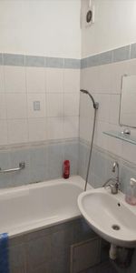 Kiadó jó állapotú panel lakás - Debrecen - Photo 3