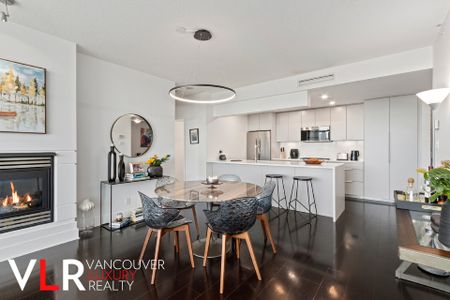Condo in Downtown Vancouver, BC - Photo 4
