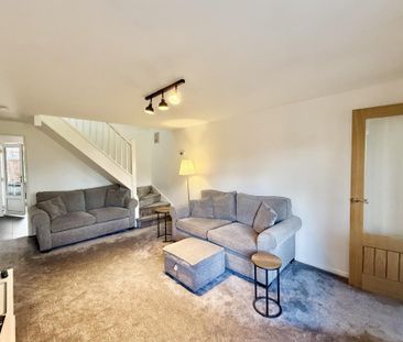 2 bedroom semi-detached house to rent - Photo 3