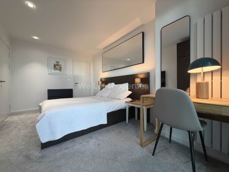 Price £1,800 pcm - Available 12/12/2025 - Furnished - Photo 4