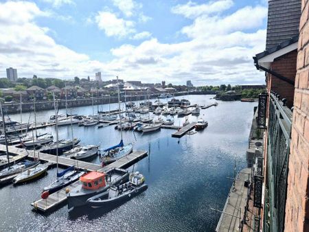 South Ferry Quay - Photo 3
