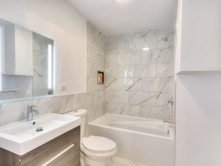 5565 Rue Desmarteau - Photo 4