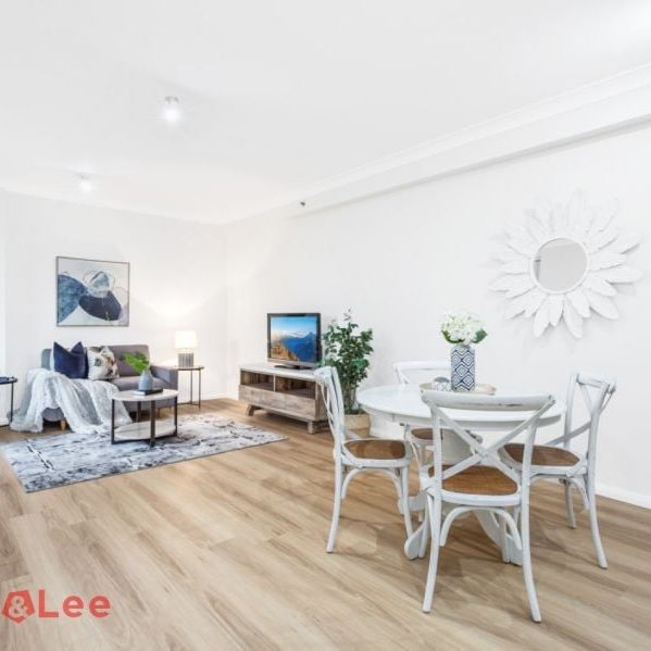 ULTRA CONVENIENT CITY LIVING - PARTIALLY FURNISHED - Photo 1