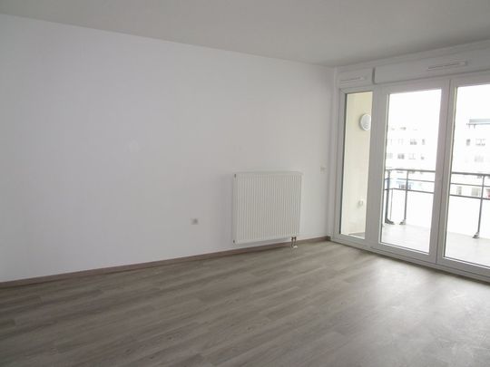 RUE DE COURCELLES, Reims - Photo 1