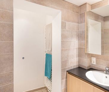 Appartement te huur - Photo 1