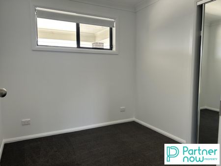 1/27 Evesham Circuit, TAMWORTH NSW 2340 - Photo 4