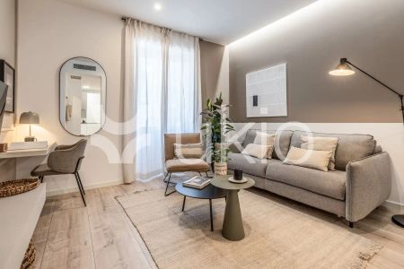 Apartamento de alquiler en Calle del Cardenal Cisneros, Trafalgar - Photo 5