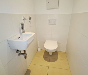 AM SPITZ-NÄHE, gepflegte 36 m2 Neubau mit 4 m2 Balkon, 2 Zimmer, Ko... - Photo 3