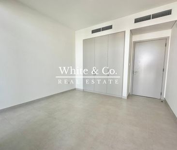 Close to River | Brand New | Single Row - Photo 5