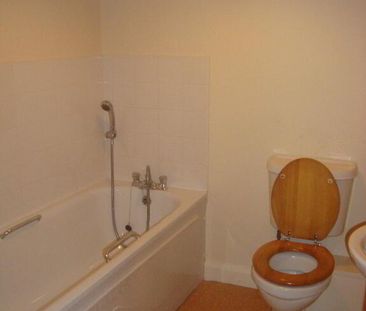 Apt 28 Hawthornden Building, 1 Old Bakers Court, Belfast, BT6 8QU - Photo 6