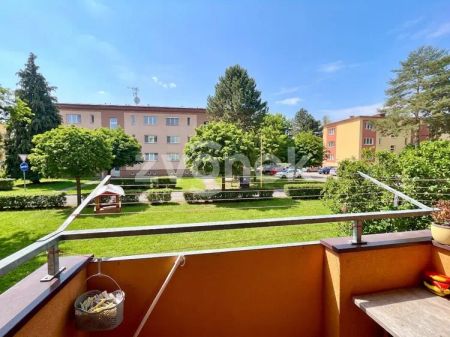 Pronájem bytu 2+1 s balkonem, ul. Bezručova, Otrokovice - Fotografie 5
