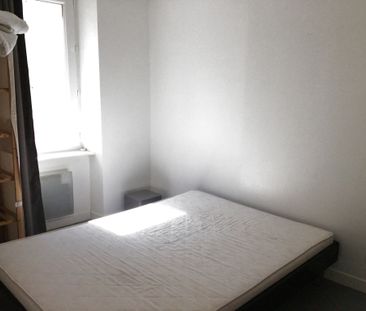 Location Appartement 2 pièces 32m² CHERBOURG-EN-COTENTIN 50100 - Photo 1