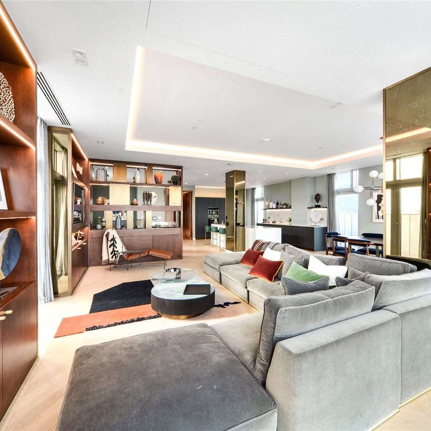 A spectacular three bedroom penthouse that occupies the entire 38th floor, benefitting from two balconies as well as two extended terraces. - Photo 1