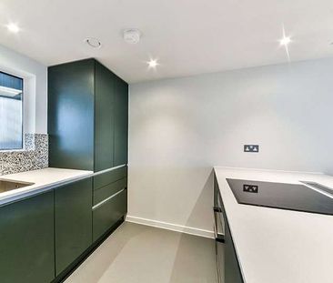 Brand new 1 bedroom 1 bathroom apartment to rent in this highly ant... - Photo 1