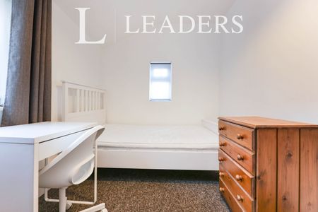 4 bedroom terraced to rent Perry Street, Northampton, Northamptonshire, NN1 - Photo 3