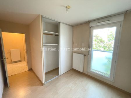 Location Appartement 3 pièces 65m² ST MARTIN D HERES 38400 - Photo 3