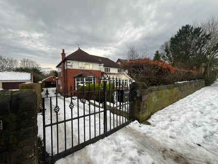 Harrogate Road, Leeds, LS17 - Photo 2