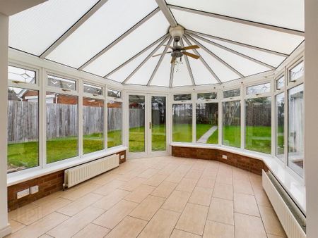 53 Houston Park, Castlereagh Road, Belfast, BT5 6AT - Photo 2