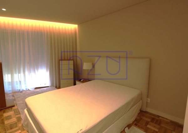 Apartamento T2+1 em Porto