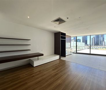 1311/555 Flinders Street - Photo 1