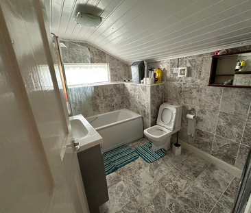 1 bedroom in a house share to rent - Photo 5