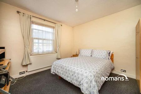 Howard Road, Wokingham, Berkshire, RG40 - Photo 3