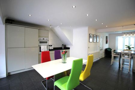 4 bedroom house to rent - Photo 3