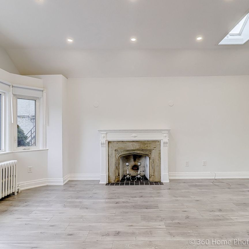 For Lease - 194 Roe Avenue, Toronto, Ontario - Photo 1