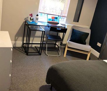 18 Park Road - Photo 1