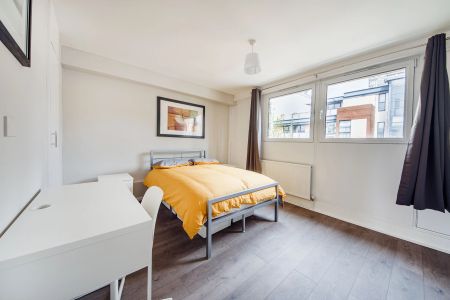 Spinnaker House-Room 4 - Photo 3