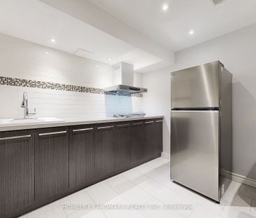 For Lease - 92 Barnwood Drive, Richmond Hill, Ontario - Photo 6