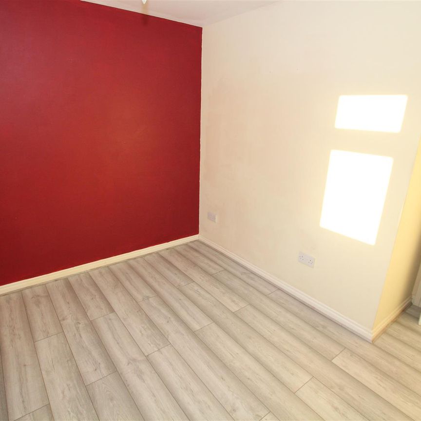 2 bedrooms Apartment for Sale - Photo 1