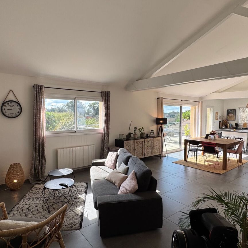 Haut de Lée / Idron, Superbe T4 esprit Loft face aux Pyrénées, vaste Terrasse, 3 chambres, parking couvert, - Photo 1