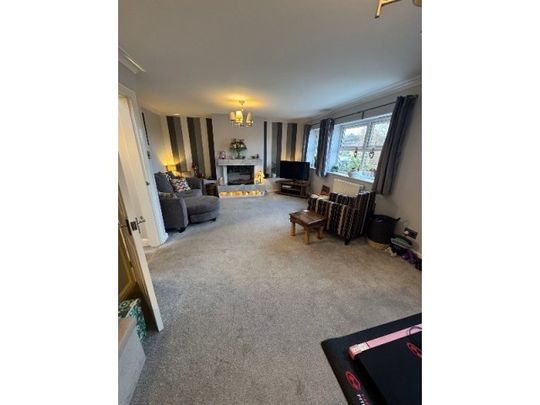 3 bed Detached property, - Photo 1