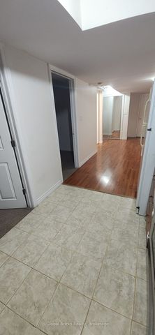 For Lease - 4187 Goldenrod Crescent Unit# Basement, Mississauga, Ontario - Photo 3