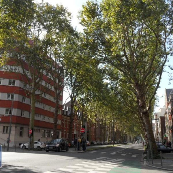 Location Appartement 2 pièces 61m² LILLE 59000 - Photo 2