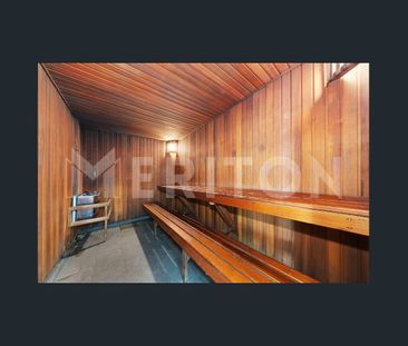 HIGH FLOOR 1 BEDROOM APARTMENT WITH RESORT-STYLE FACILITIES IN ZETLAND - Photo 1