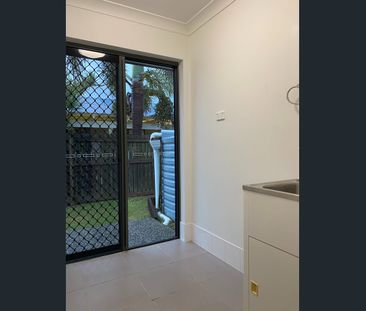 16 Schooner Avenue, Shoal Point, Qld 4750 - Photo 5