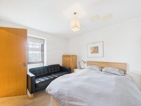 Apartment 79 42 Pilot Street, Belfast, BT1 3EP - Photo 5