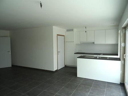 Appartement te huur - Foto 2