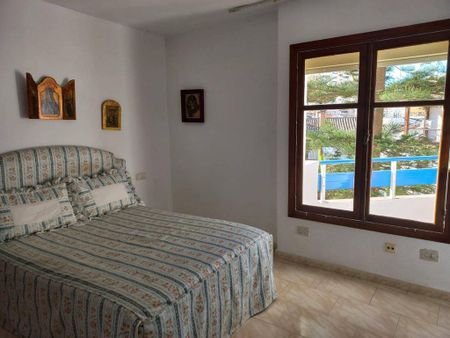 4 room luxury Apartment for rent in Fuengirola, Spain - Photo 4