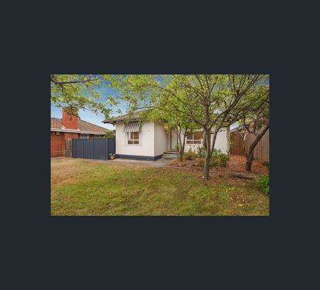 2 Como Court, Thomastown, Vic 3074 - Photo 2