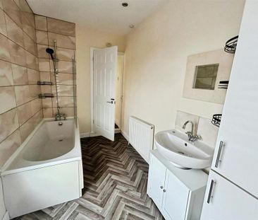 2 bedroom terraced house to rent - Photo 6
