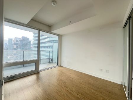 For Lease - 85 Wood Street Unit# 2716, Toronto, Ontario - Photo 2